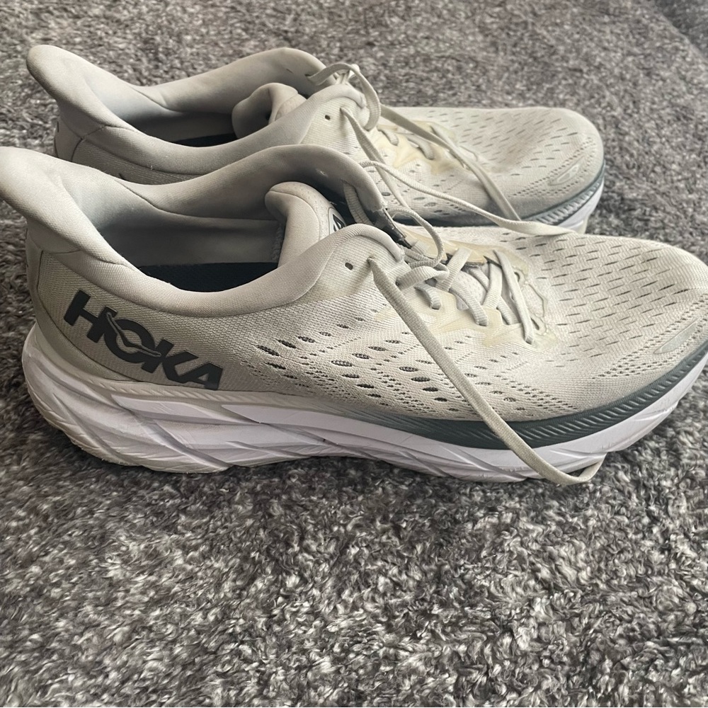 Men’s HOKA Clifton 8 11.5